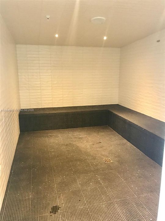 В аренду: $3,200 (1 спален, 1 ванн, 541 Квадратных фут)
