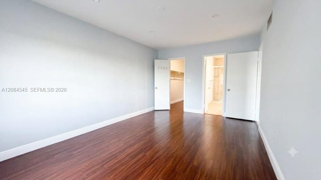 For Rent: $2,100 (2 beds, 2 baths, 1000 Square Feet)