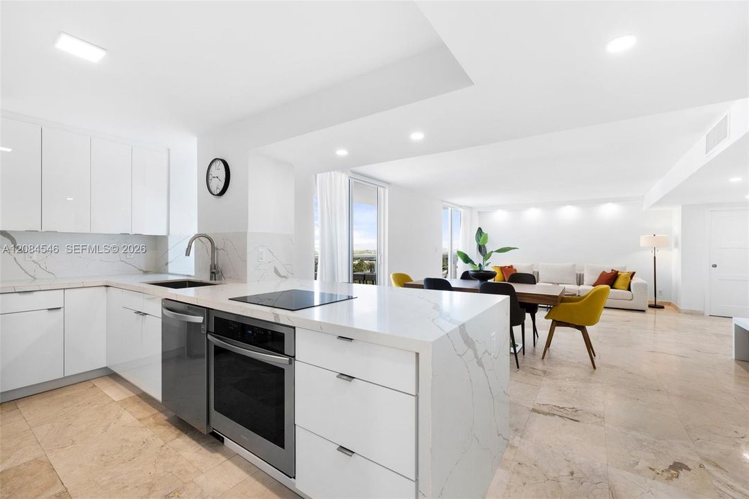 For Rent: $8,000 (2 beds, 2 baths, 1619 Square Feet)