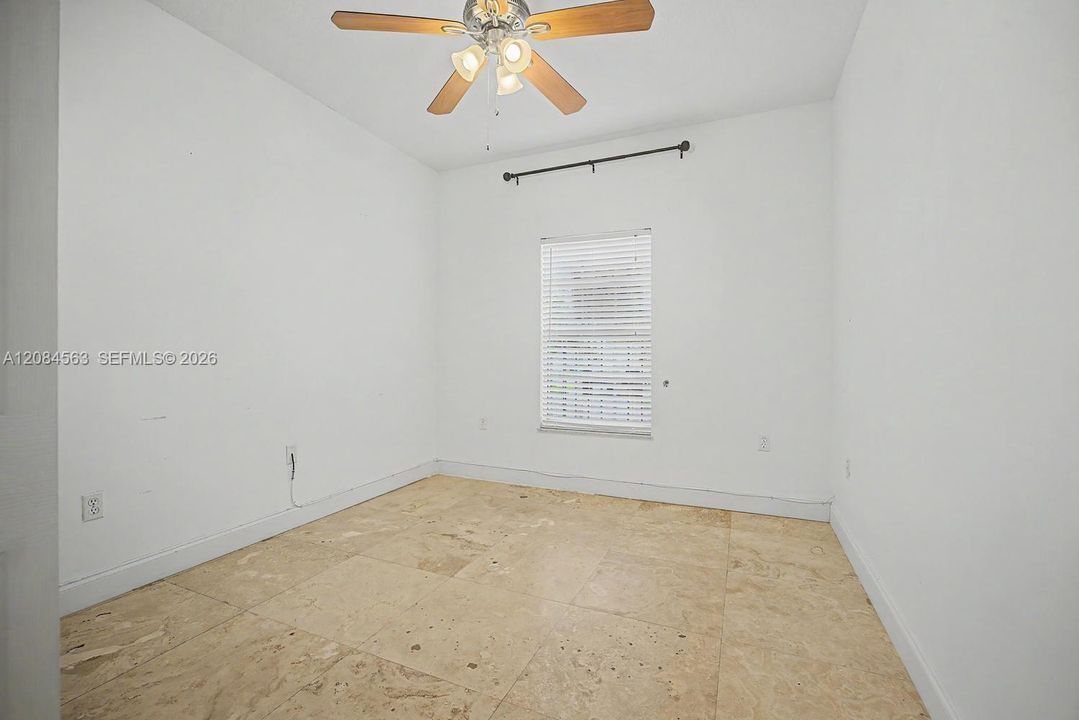 For Rent: $3,000 (3 beds, 2 baths, 1658 Square Feet)