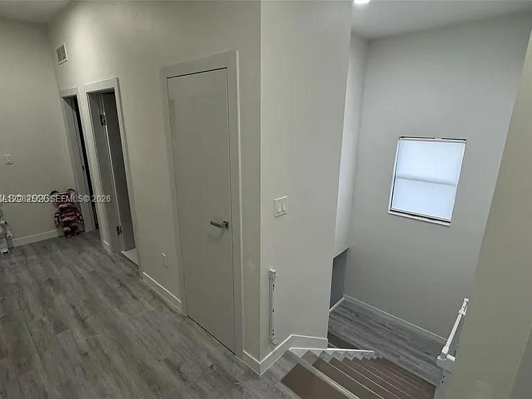 For Rent: $6,900 (4 beds, 2 baths, 2223 Square Feet)