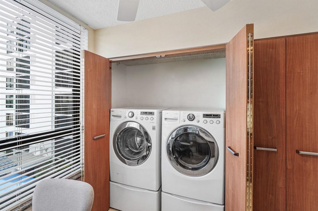 Washer Dryer