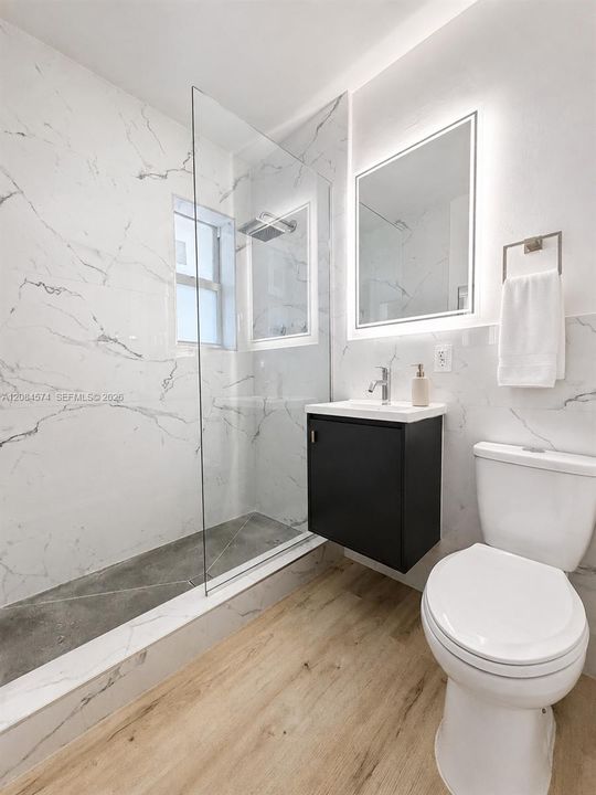 For Rent: $2,000 (1 beds, 1 baths, 510 Square Feet)