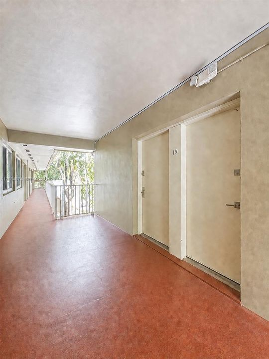 For Rent: $2,000 (1 beds, 1 baths, 510 Square Feet)