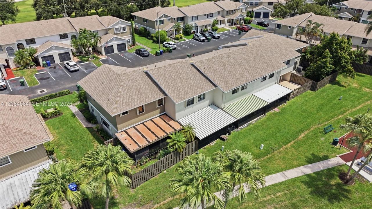 For Sale: $425,000 (3 beds, 2 baths, 1373 Square Feet)