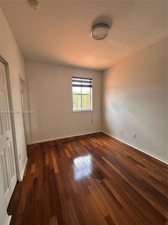 En Venta: $362,000 (3 camas, 3 baños, 1382 Pies cuadrados)
