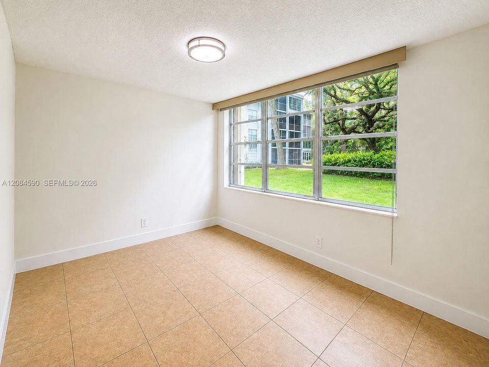 En Renta: $2,000 (2 camas, 2 baños, 965 Pies cuadrados)