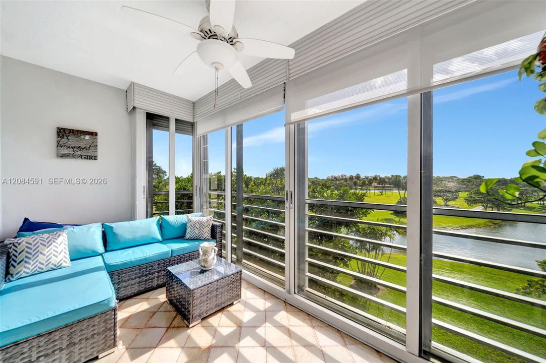 For Sale: $299,000 (3 beds, 2 baths, 1500 Square Feet)