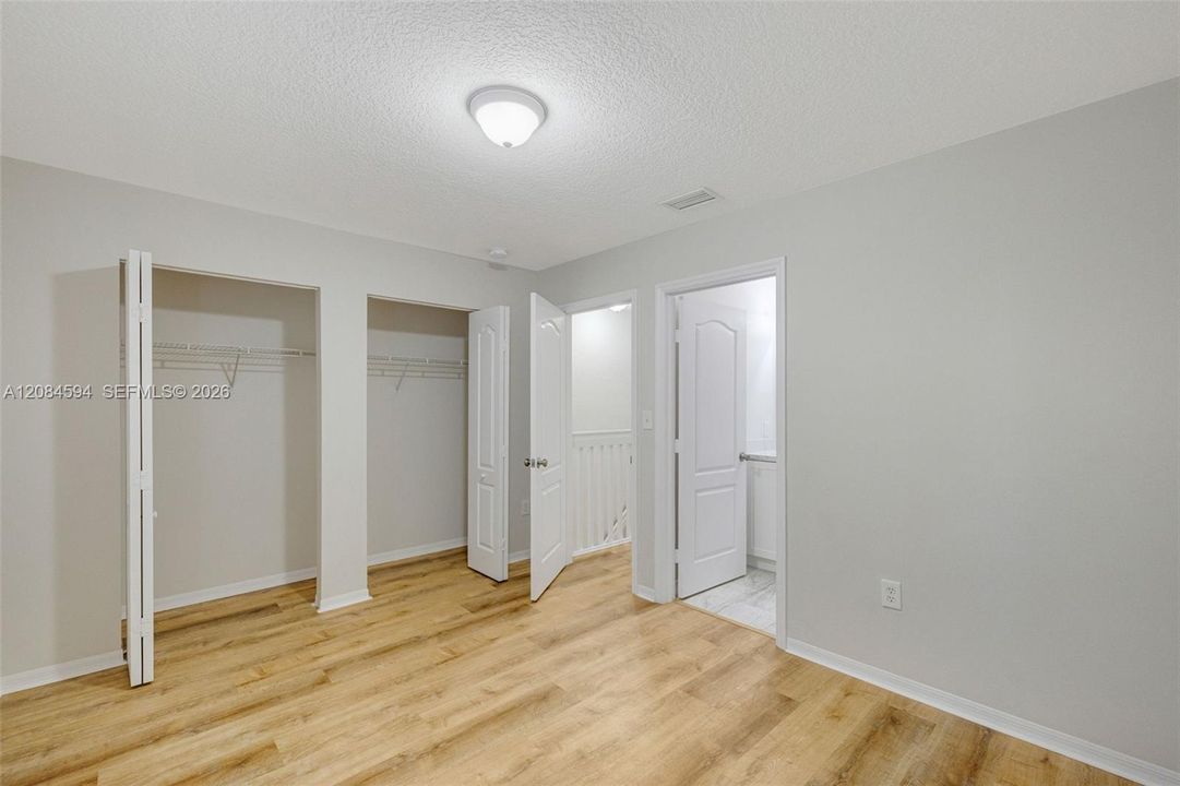 В аренду: $2,650 (2 спален, 2 ванн, 1120 Квадратных фут)