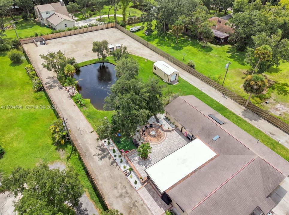 For Sale: $680,000 (3 beds, 2 baths, 2064 Square Feet)