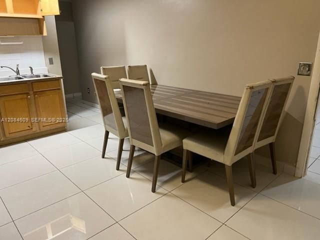 В аренду: $2,250 (2 спален, 2 ванн, 2681 Квадратных фут)