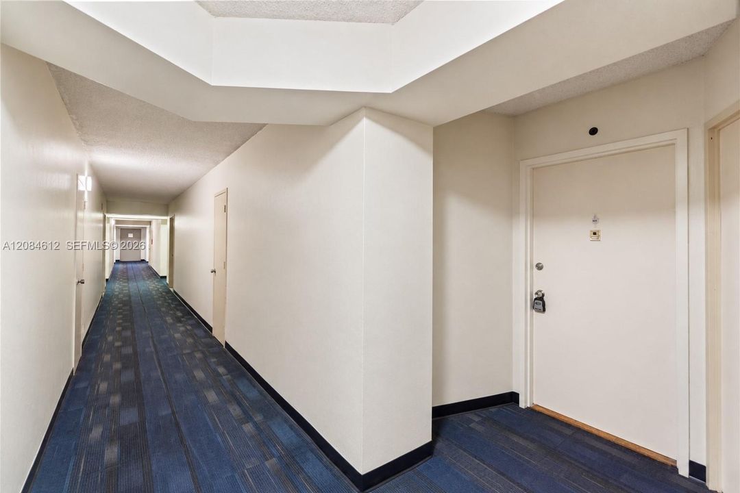 For Sale: $199,000 (2 beds, 2 baths, 1140 Square Feet)