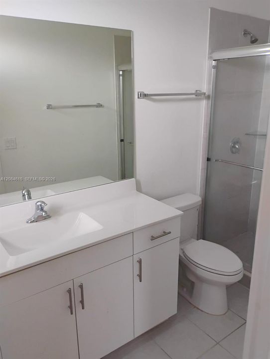 For Rent: $2,900 (3 beds, 2 baths, 1539 Square Feet)