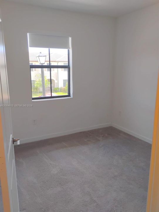 For Rent: $2,900 (3 beds, 2 baths, 1539 Square Feet)