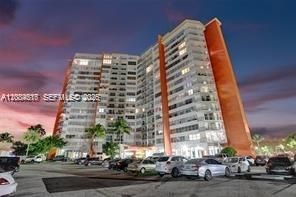 En Renta: $1,695 (1 camas, 2 baños, 861 Pies cuadrados)