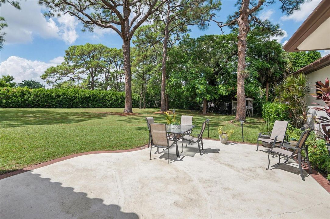 28-Ali-4120 SW 1st Ct-28