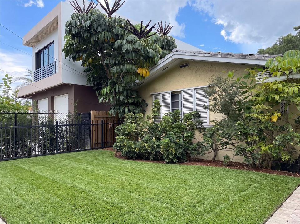 En Venta: $940,000 (4 camas, 2 baños, 2363 Pies cuadrados)