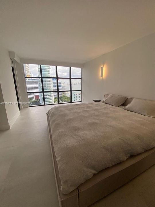 For Rent: $5,000 (2 beds, 2 baths, 1362 Square Feet)