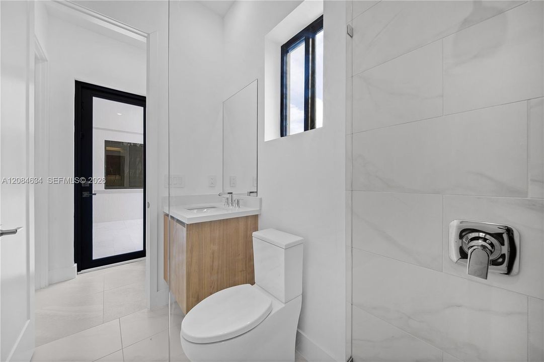For Sale: $2,950,000 (5 beds, 4 baths, 0 Square Feet)