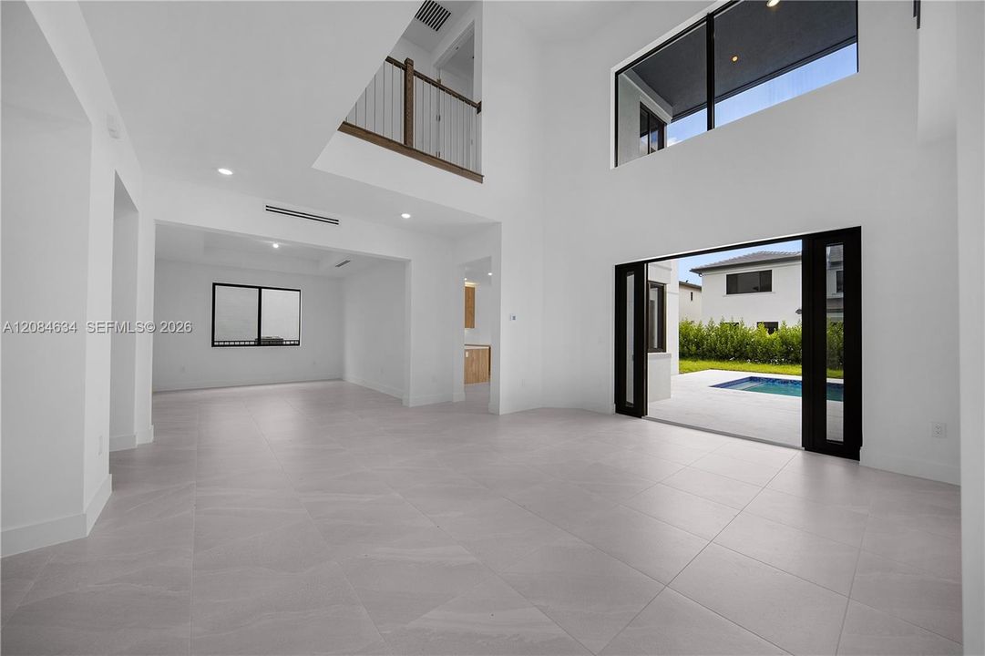 For Sale: $2,950,000 (5 beds, 4 baths, 0 Square Feet)