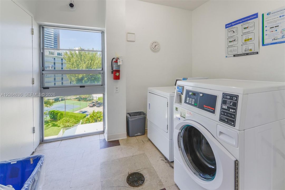 For Rent: $2,850 (2 beds, 2 baths, 1104 Square Feet)