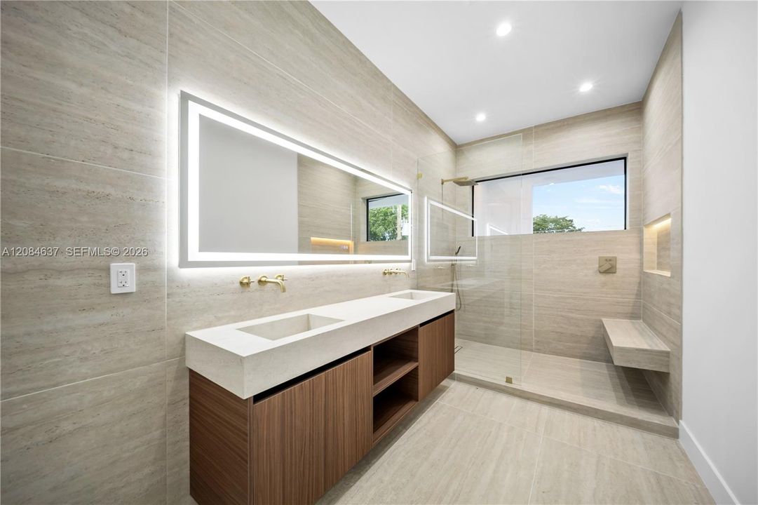 For Sale: $1,400,000 (3 beds, 3 baths, 0 Square Feet)
