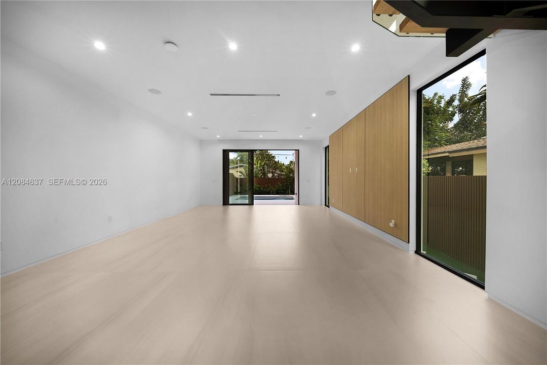 For Sale: $1,400,000 (3 beds, 3 baths, 0 Square Feet)