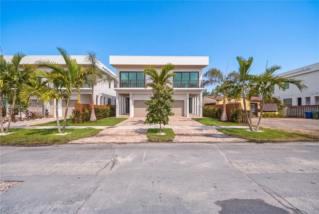 For Sale: $1,400,000 (3 beds, 3 baths, 0 Square Feet)