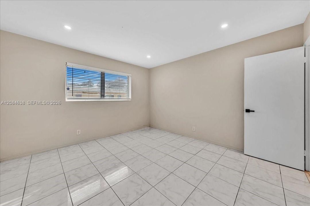 En Venta: $150,000 (1 camas, 1 baños, 700 Pies cuadrados)