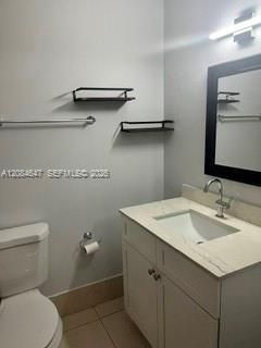 For Rent: $2,250 (2 beds, 2 baths, 925 Square Feet)