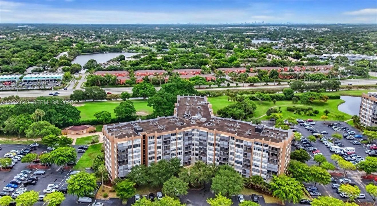 For Sale: $150,000 (2 beds, 2 baths, 1120 Square Feet)