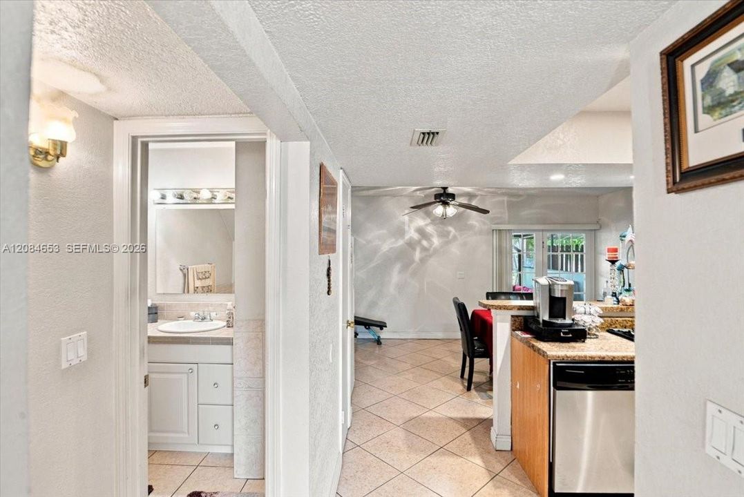For Sale: $379,000 (3 beds, 2 baths, 1440 Square Feet)