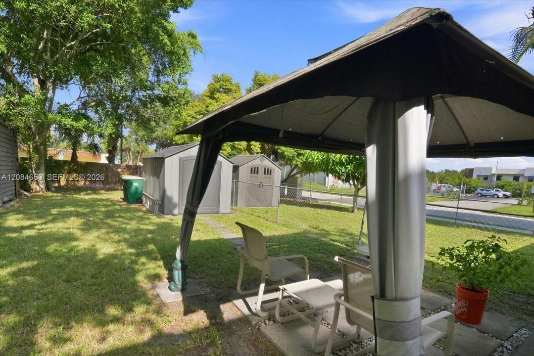 For Sale: $379,000 (3 beds, 2 baths, 1440 Square Feet)