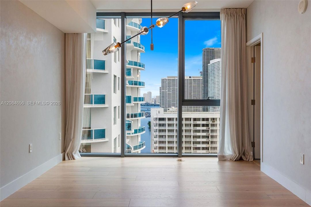 В аренду: $24,500 (3 спален, 4 ванн, 2315 Квадратных фут)