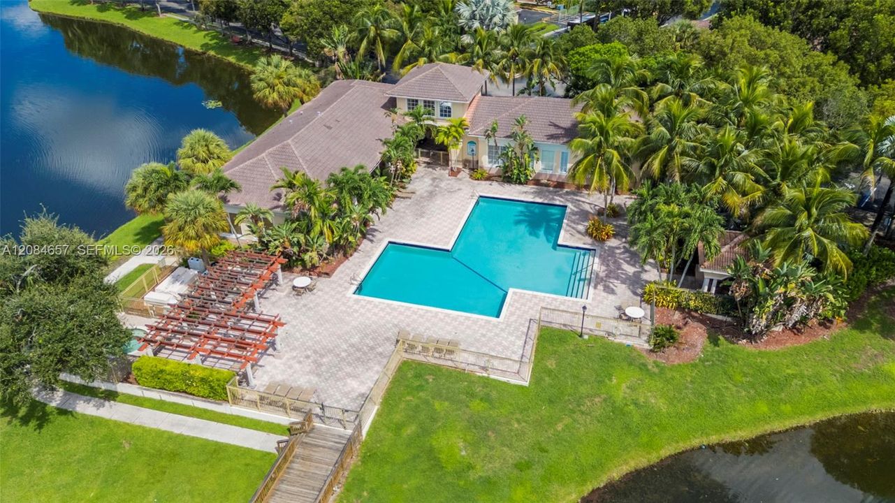 En Renta: $3,400 (3 camas, 2 baños, 1450 Pies cuadrados)