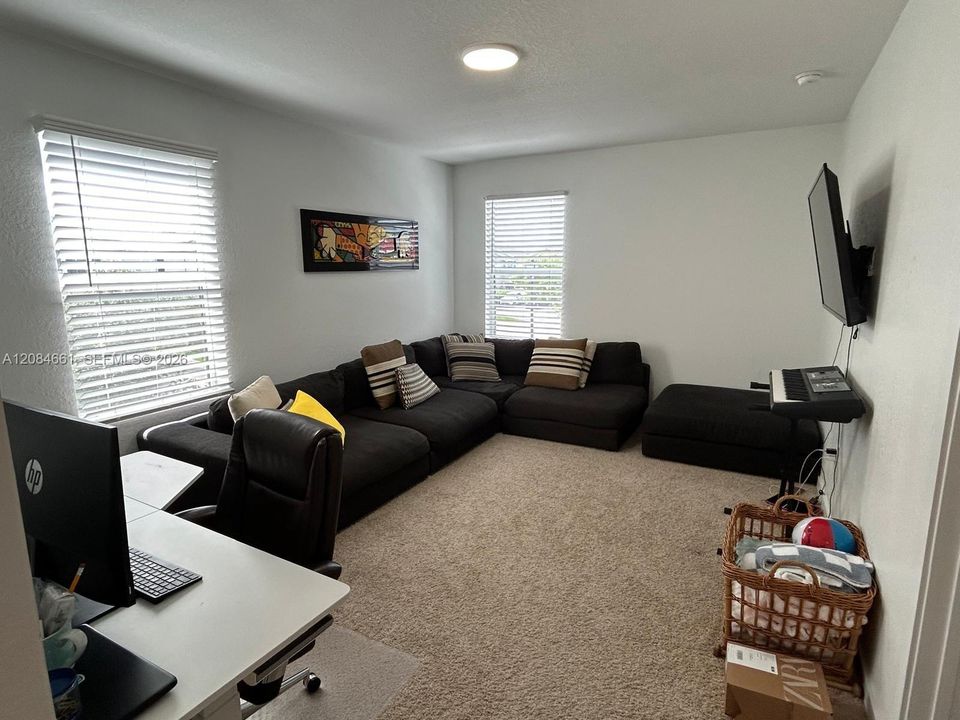 For Sale: $615,000 (4 beds, 3 baths, 2154 Square Feet)