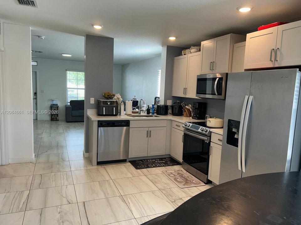 For Sale: $615,000 (4 beds, 3 baths, 2154 Square Feet)