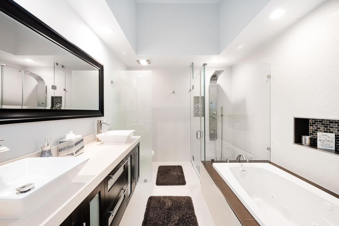 MBR-Bathroom