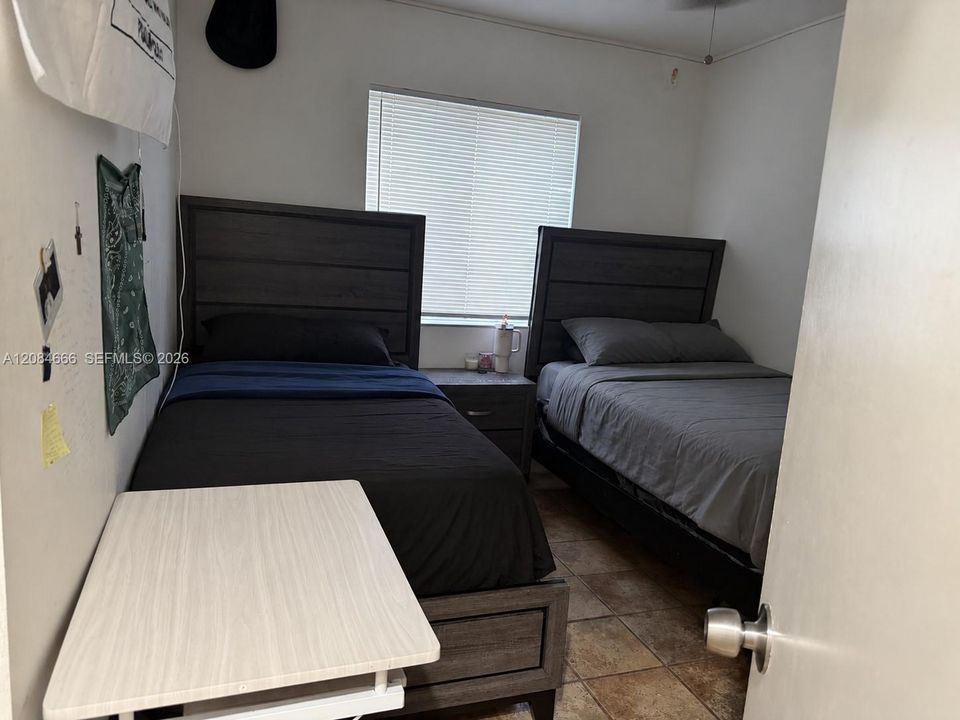 En Renta: $3,400 (4 camas, 3 baños, 1386 Pies cuadrados)