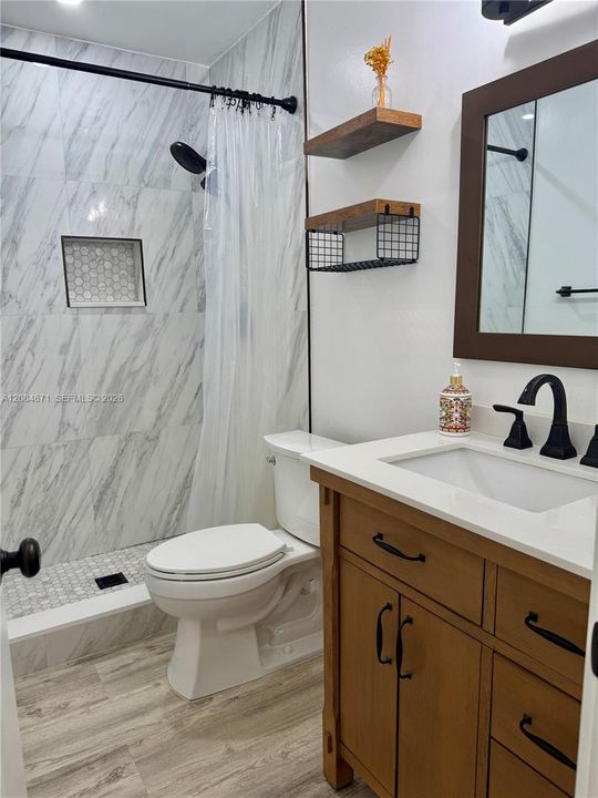 В аренду: $2,500 (2 спален, 2 ванн, 986 Квадратных фут)