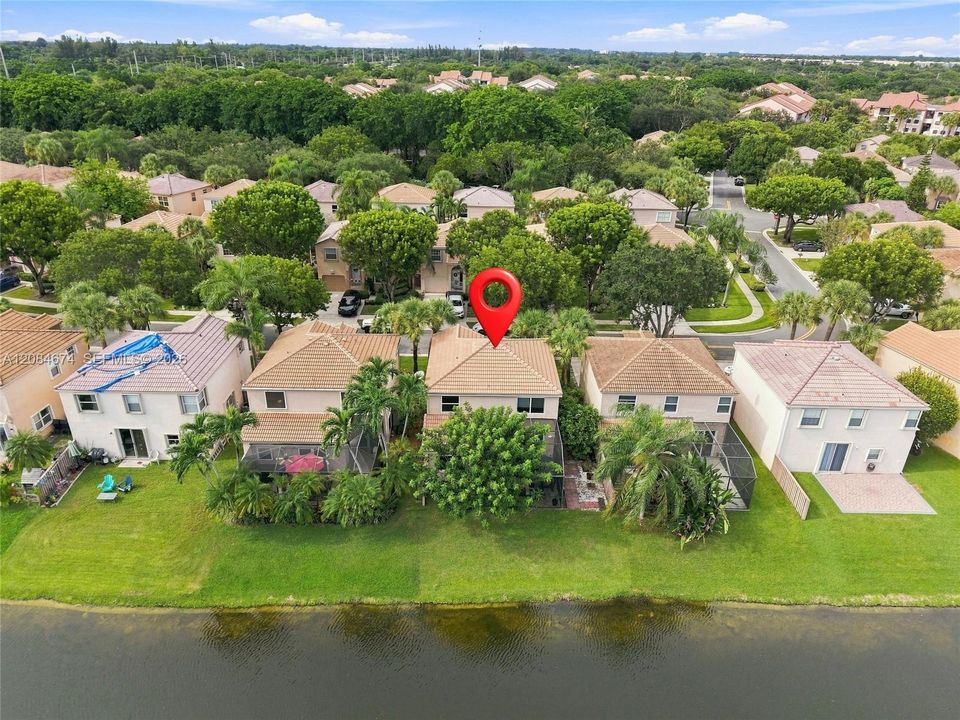 For Sale: $549,999 (3 beds, 2 baths, 1581 Square Feet)