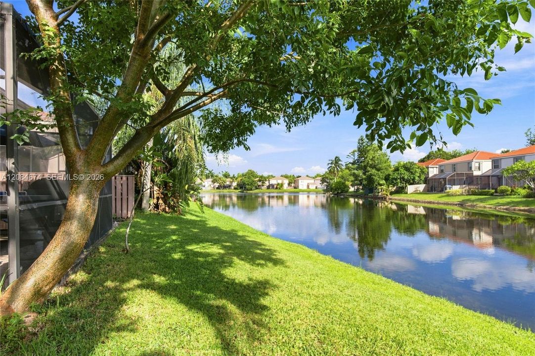 For Sale: $549,999 (3 beds, 2 baths, 1581 Square Feet)