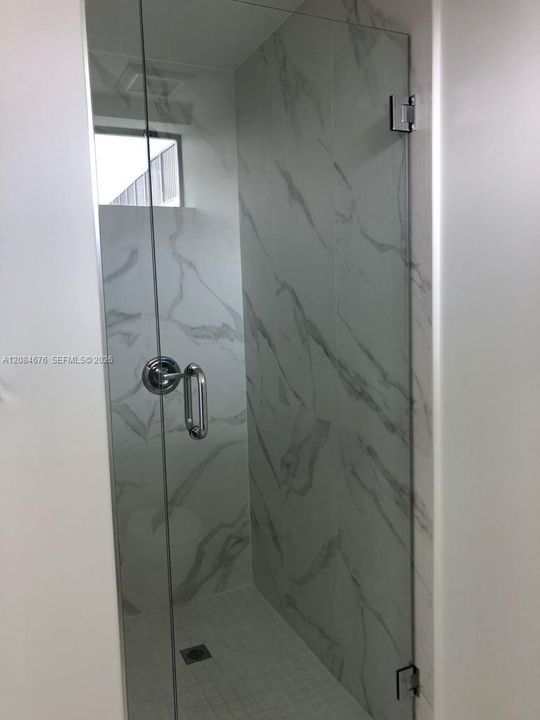 В аренду: $1,850 (1 спален, 1 ванн, 434 Квадратных фут)
