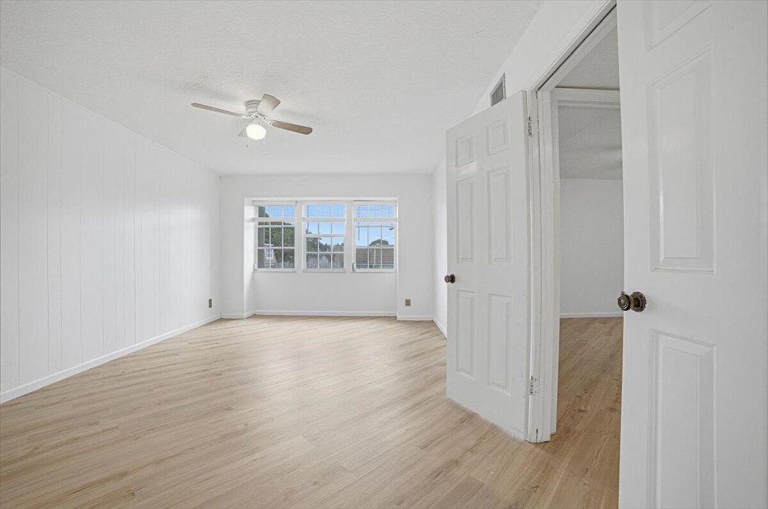 30-Bedroom3-B