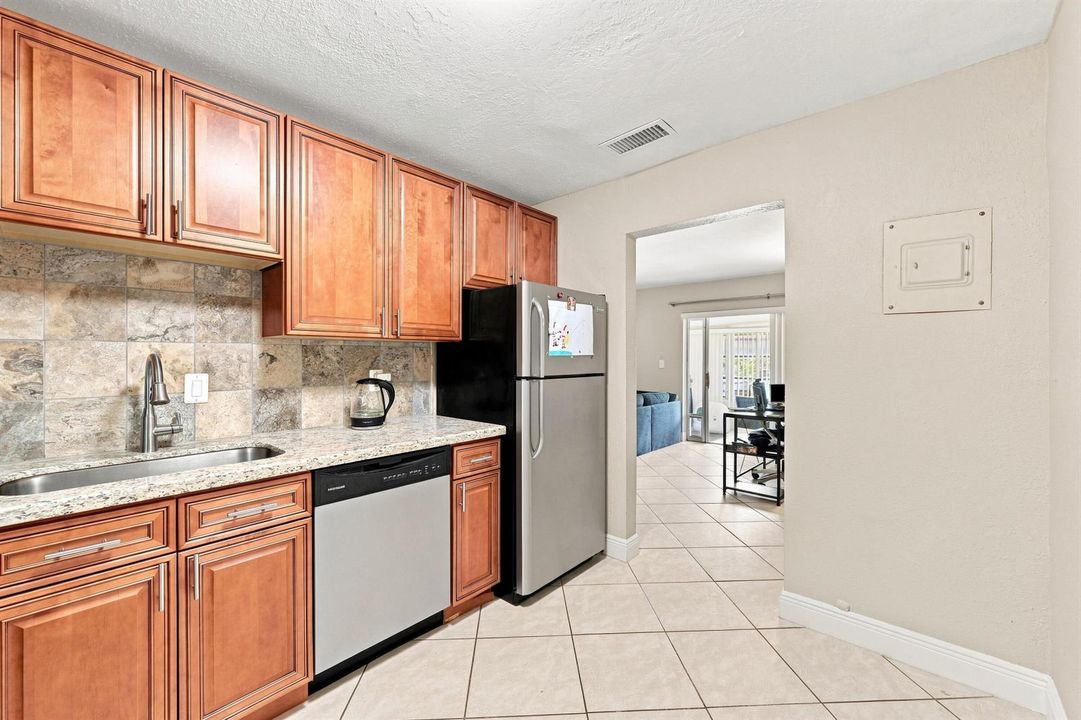 12_kitchen