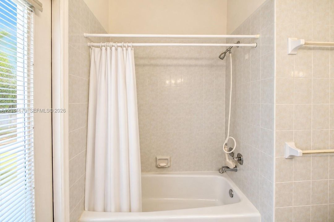 Pool Bath/Guest Bath