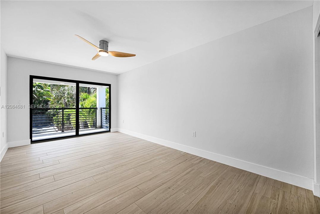 For Sale: $2,599,000 (3 beds, 3 baths, 2909 Square Feet)