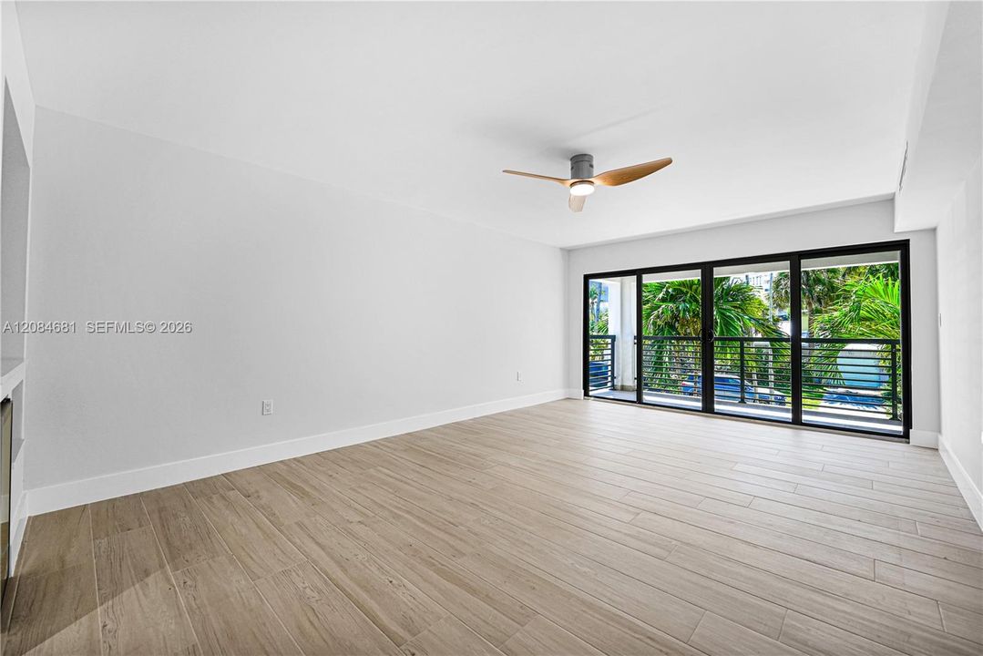 For Sale: $2,599,000 (3 beds, 3 baths, 2909 Square Feet)