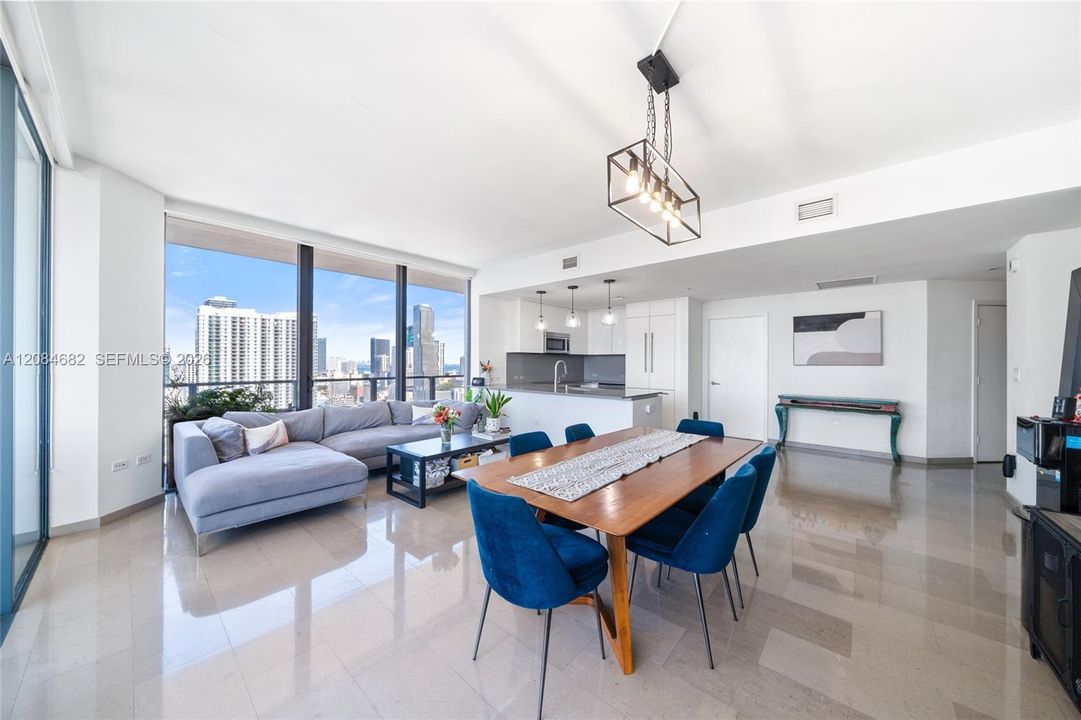 For Rent: $9,000 (3 beds, 3 baths, 1664 Square Feet)