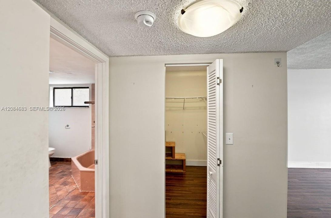 En Renta: $2,750 (2 camas, 2 baños, 1428 Pies cuadrados)